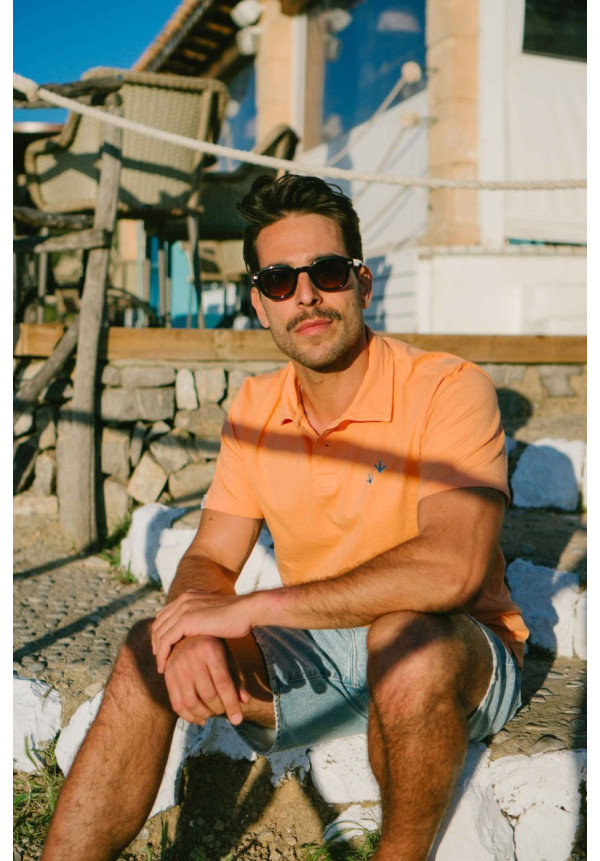 Polo punto naranja