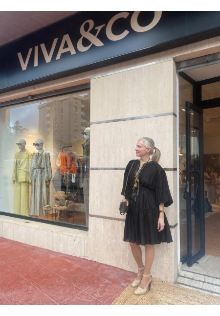 Vestido corto organza negro